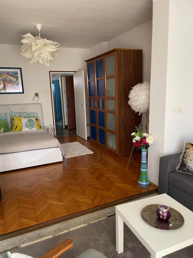 Apartments Vuica Umag Exterior photo